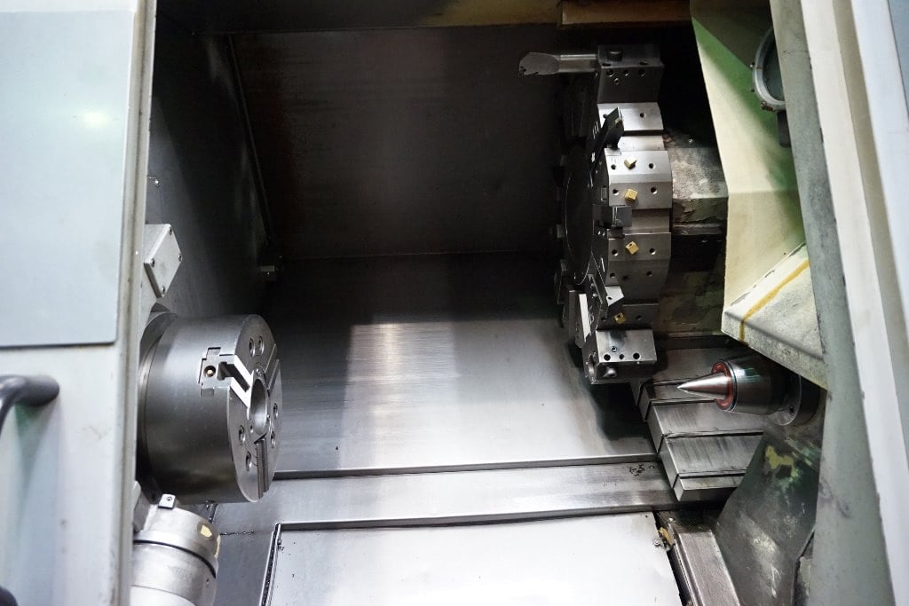 MAZAK SQT Nexus 250  2003